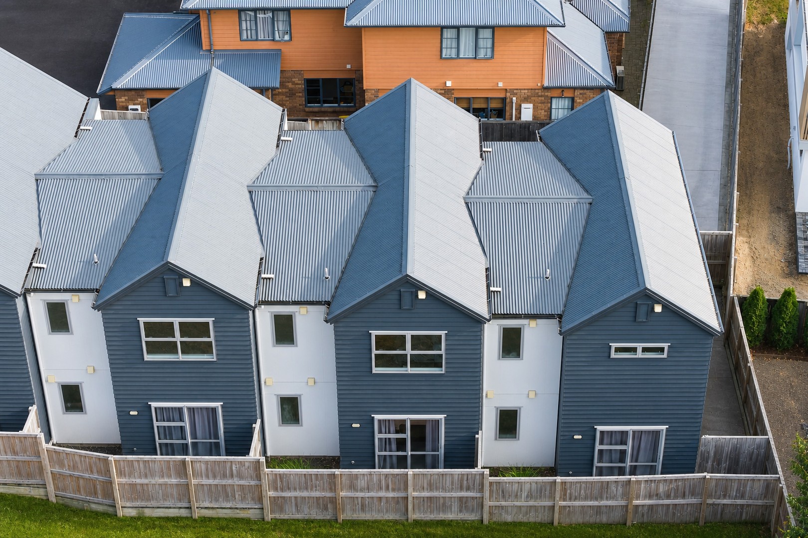 Photo 2 of 2/5 Teddy Street, Whitiora, Hamilton