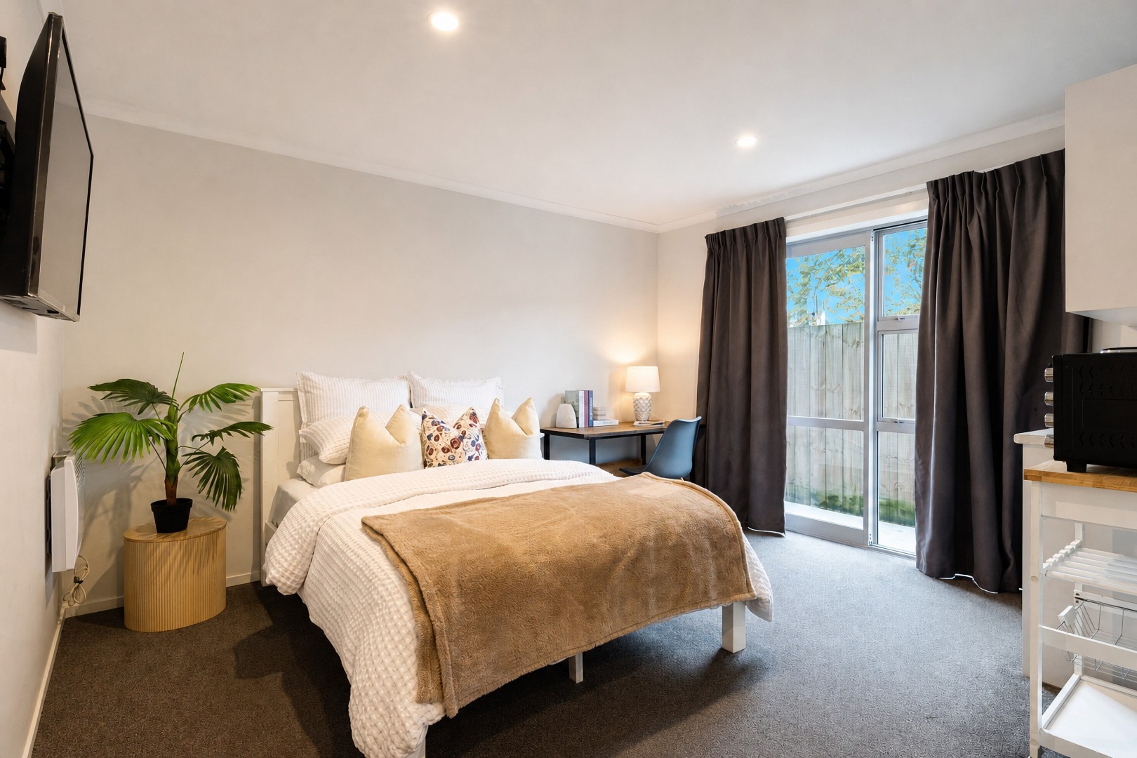 Photo 5 of 2/5 Teddy Street, Whitiora, Hamilton
